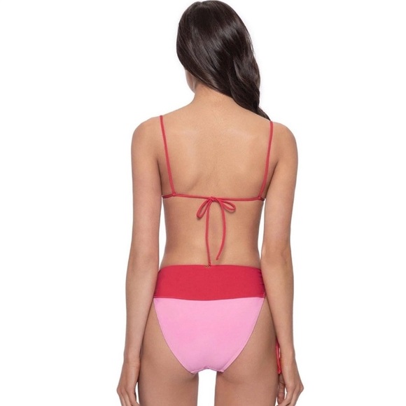 PQ Swim- Aura Luna Color Block Top- Size‎ D - Picture 2 of 6